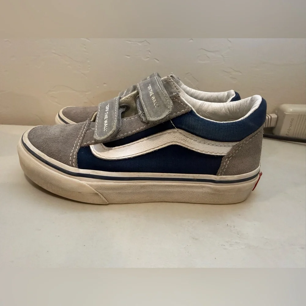 Vans Kids Sneakers Size 13 Old School V Logo Pop Skate Shoes Unisex Blue/Gray‎